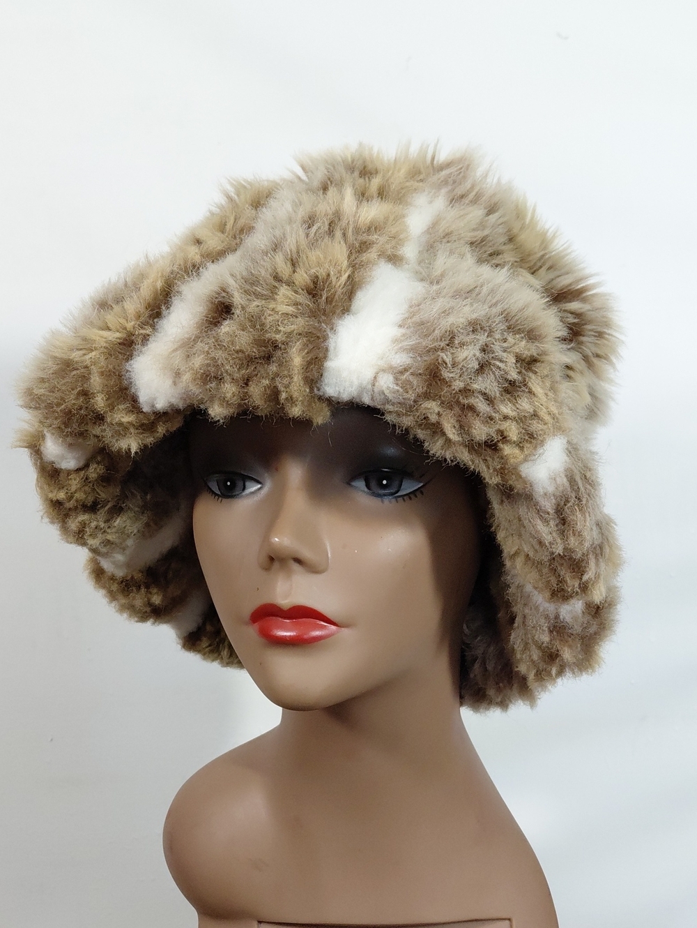 Preston & York Faux Fur Bucket Hat in Tan and Cream Patchwork